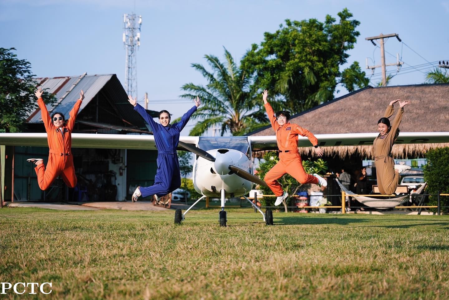ultralight-flying-7667.jpg
