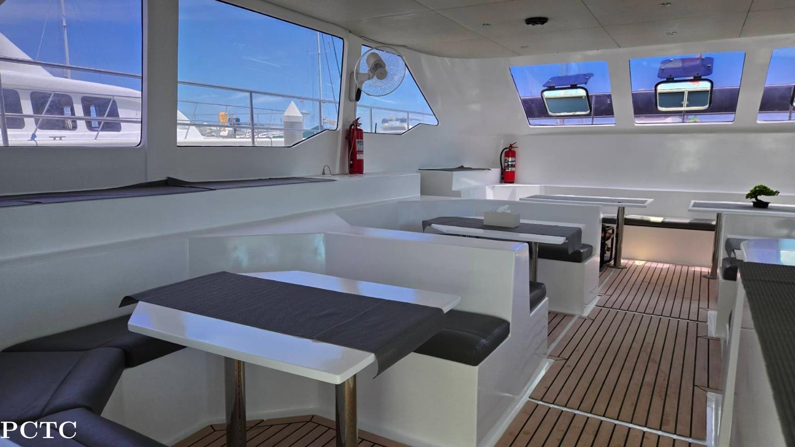 yacht-party-pattaya-2797.jpg