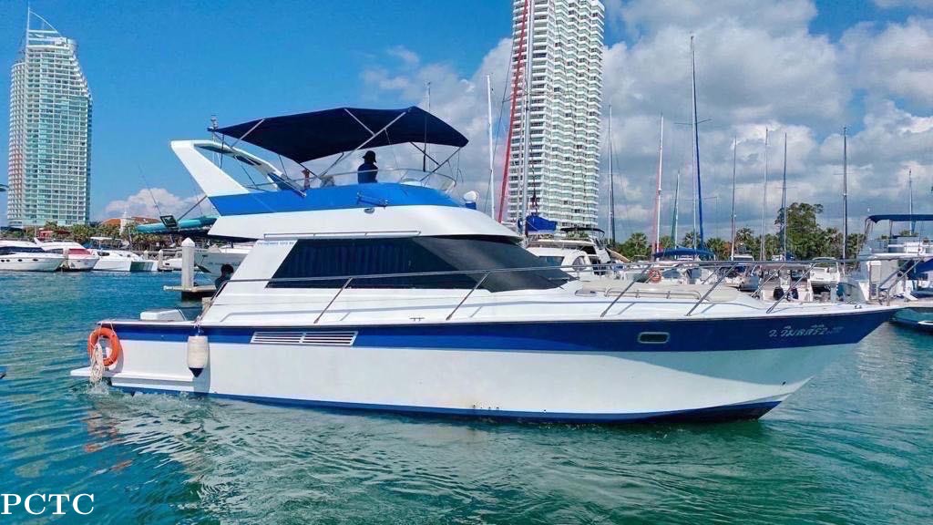 4 Hours Private Yacht + Snacks + Private Hotel Transfer image